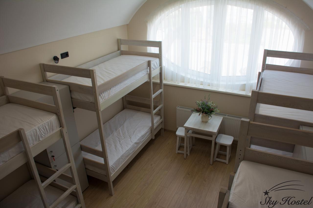 Sky Hostel Kiev Exterior foto